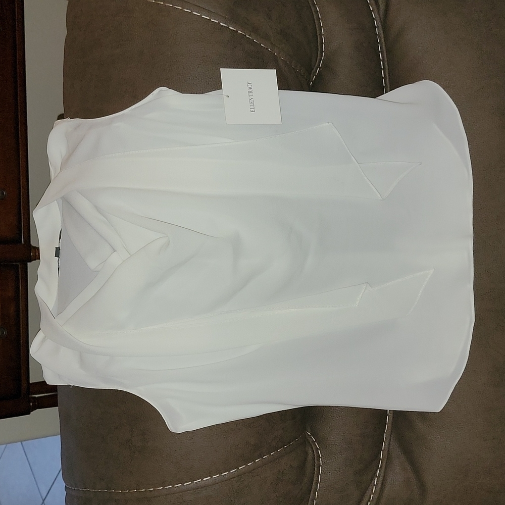 Ellen Tracy, Sleeveless, Off-white Blouse with ties